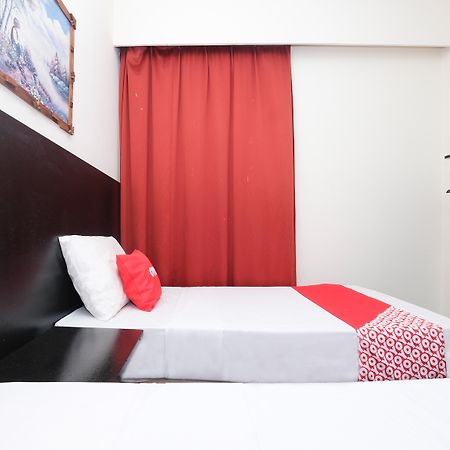 Hotel Sri Sutra - Sungai Buloh Petaling Jaya Ngoại thất bức ảnh